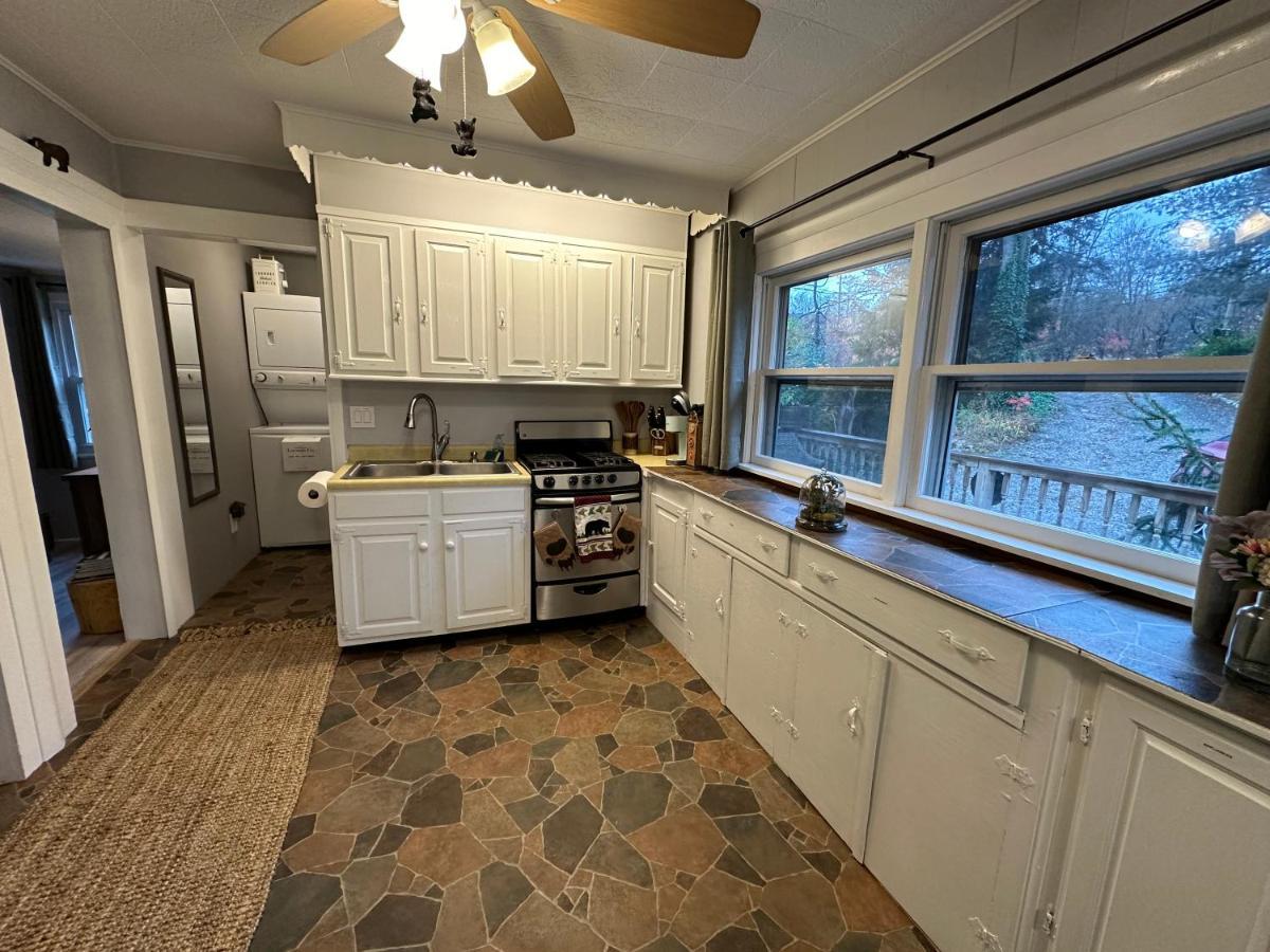 Escape To A Streamside Cabin In The Lower Catskills Wurtsboro Exterior photo
